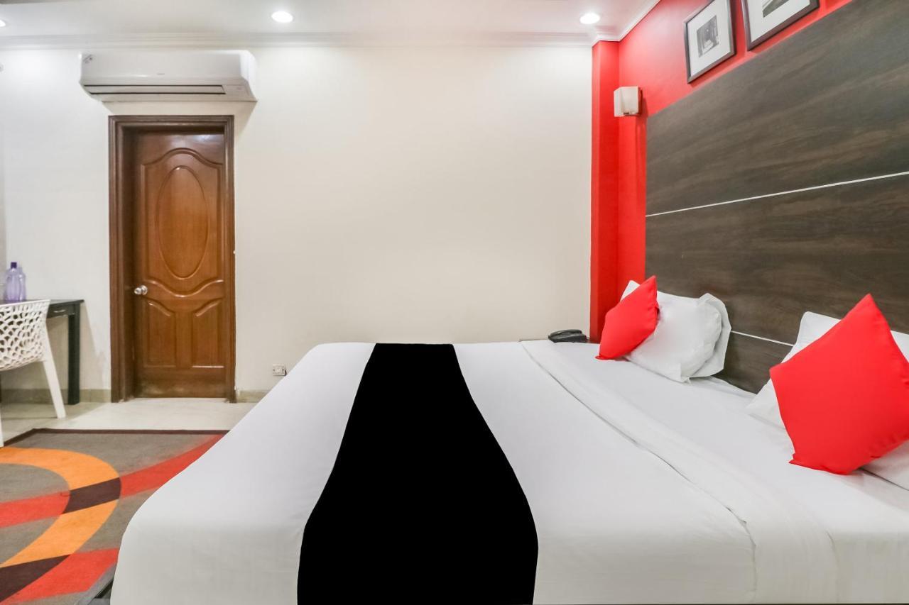 גורגאון Capital O Hotel Bms Near Appu Ghar מראה חיצוני תמונה